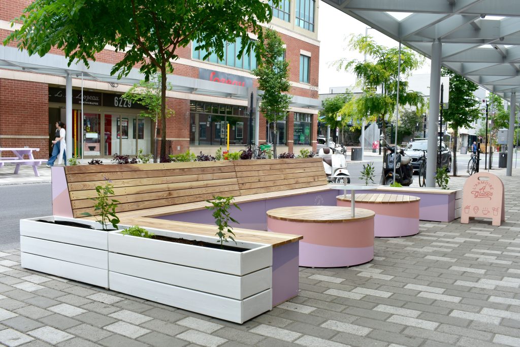 L'Armoire à glaces Le Comité